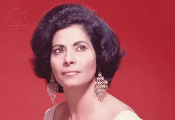 Hebrew Song – Anemones - A Tribute to Shoshana Damari (19:30)